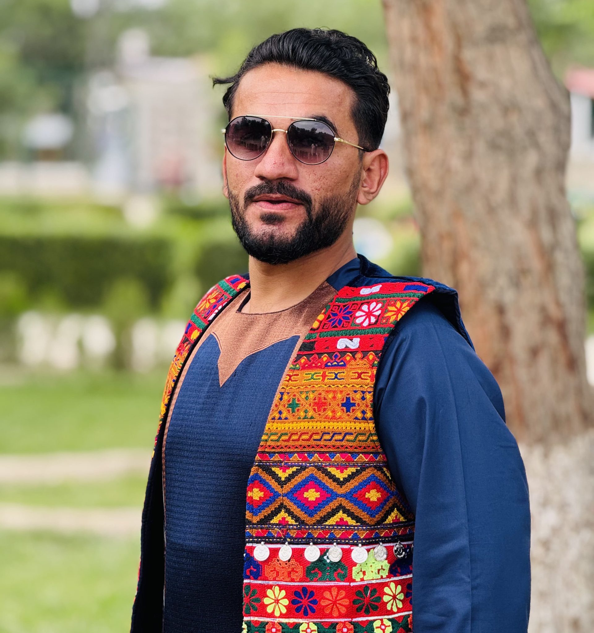 hewadmedia.com afghan man