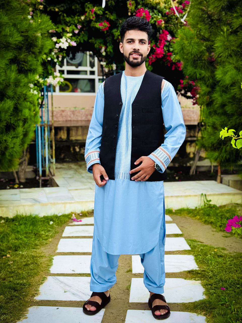 photo_5_2025-08-22_21-35-05